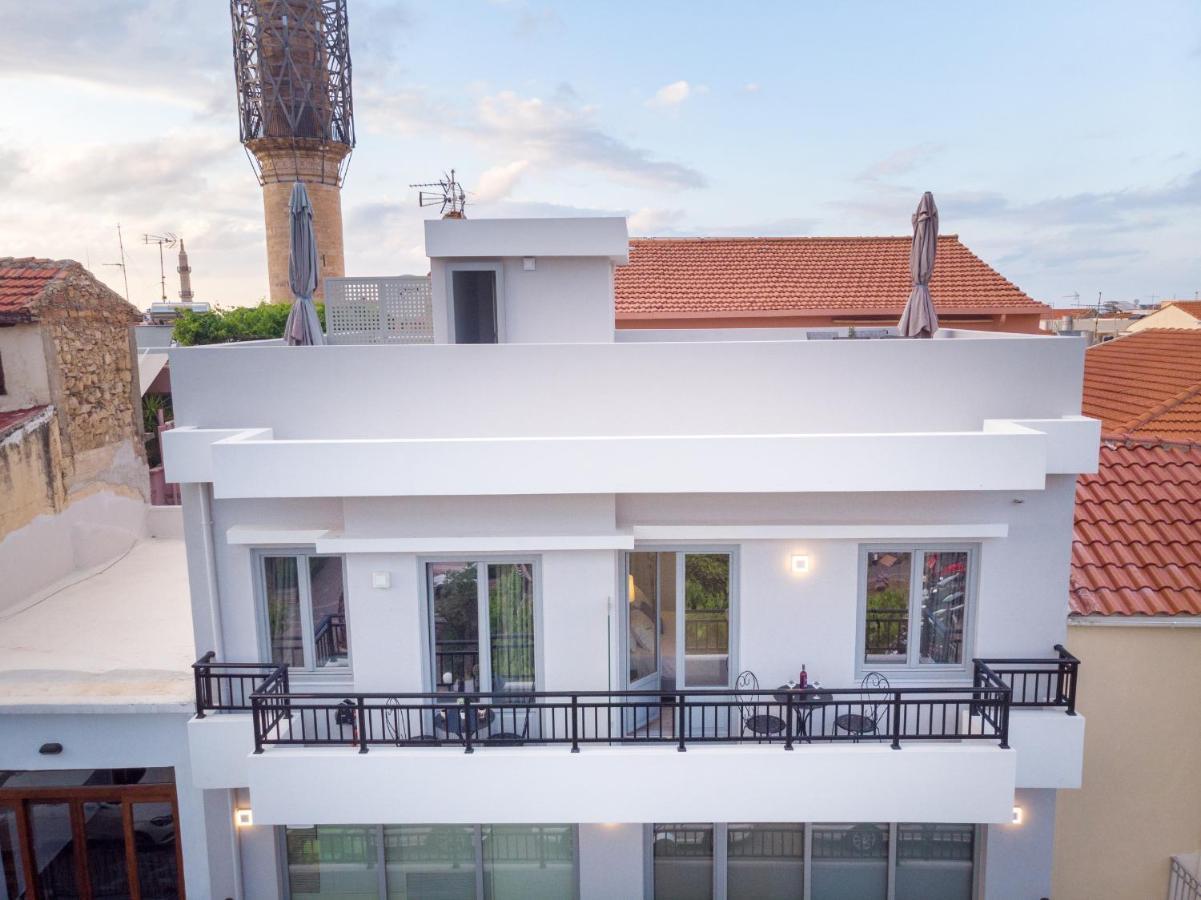 White&Gray Apartment ريثيمنو المظهر الخارجي الصورة